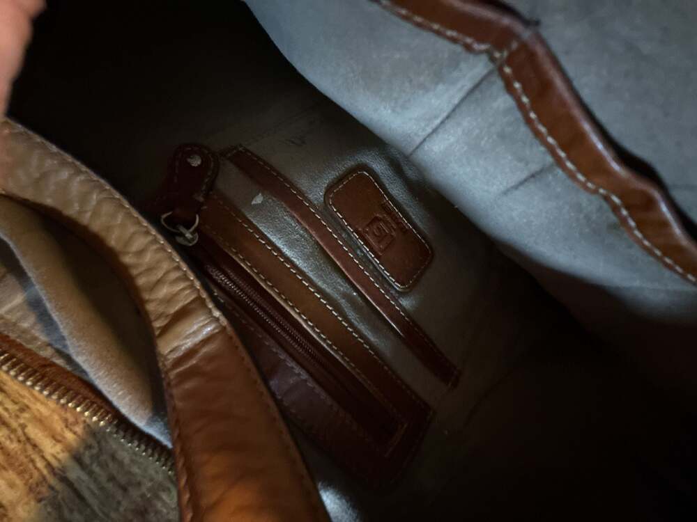 Liz Claiborne Vintage Leather Hobo Bag - Picture 4 of 5